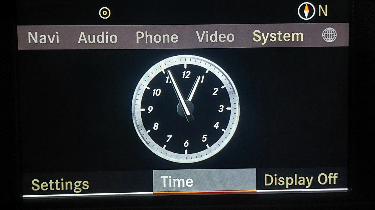 12-16 MB C250 C300 C350 GL350 GL450 GL550 ML350 ML550 SLK20 SLK350 - GPS SCREEN — exact item pictured